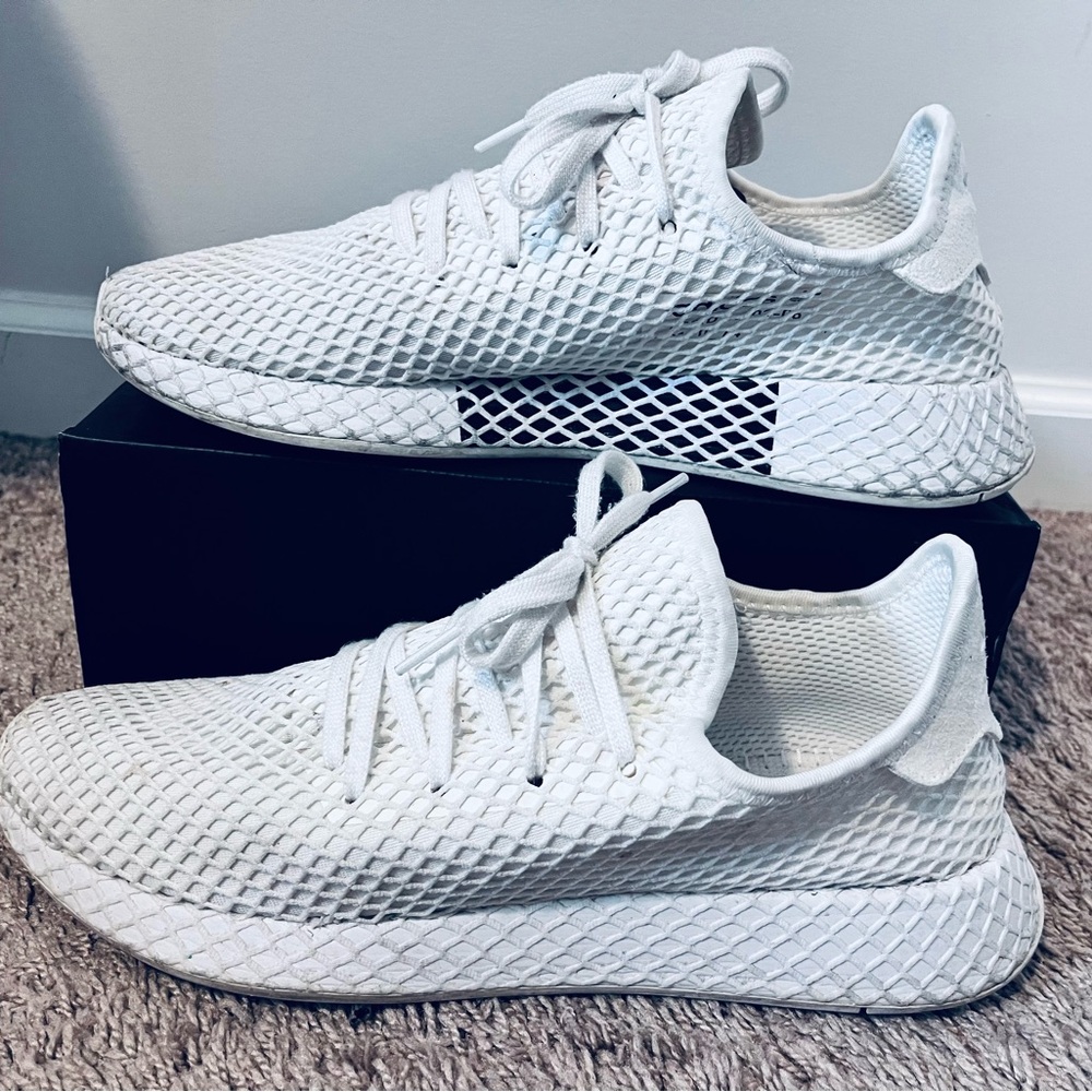 Adidas size 10.1/2.